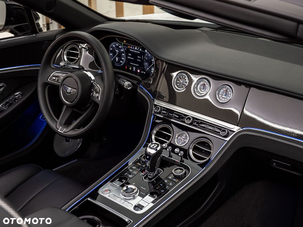 Bentley Continental GT - 12