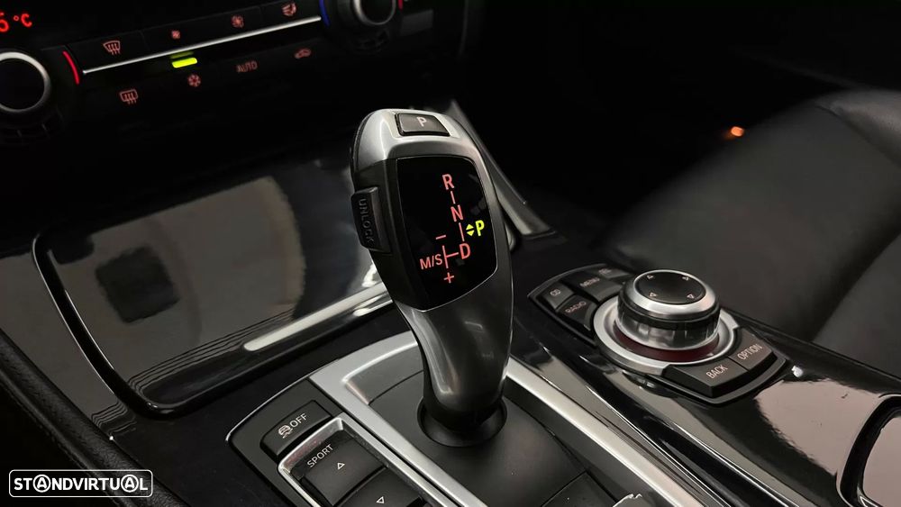 BMW 520 d Line Luxury Auto - 19