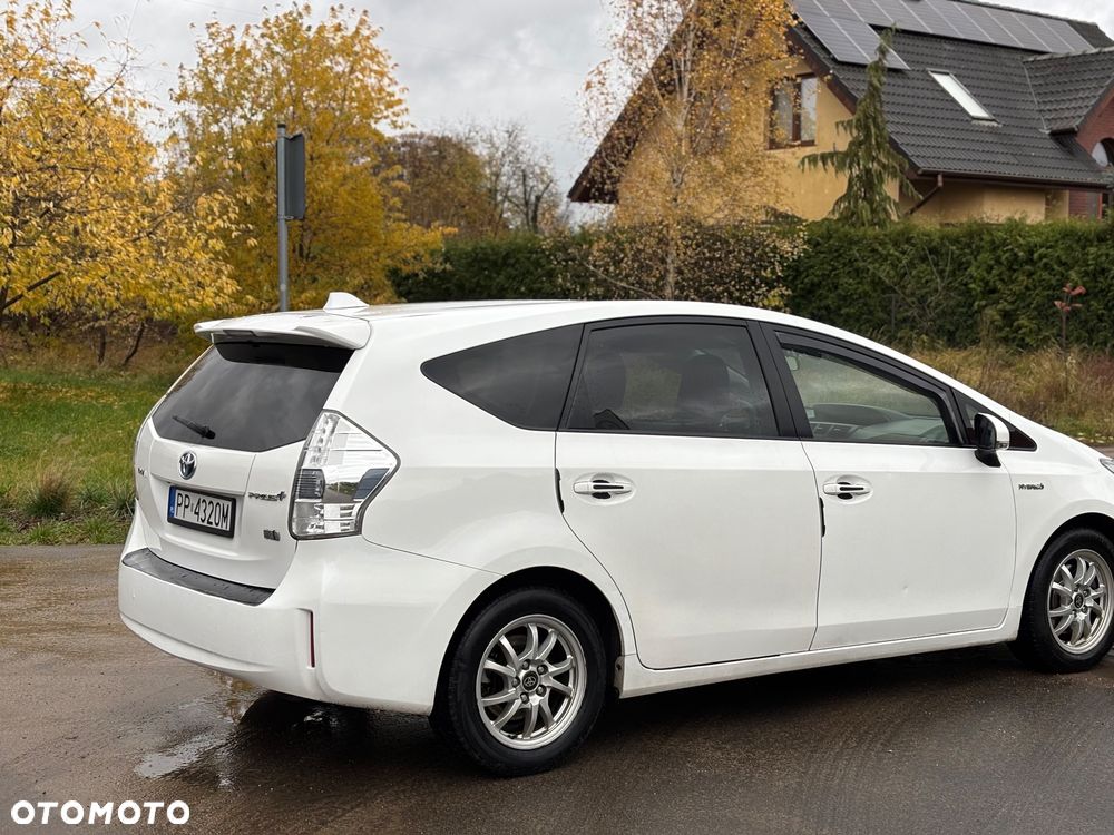 Toyota Prius+ - 7