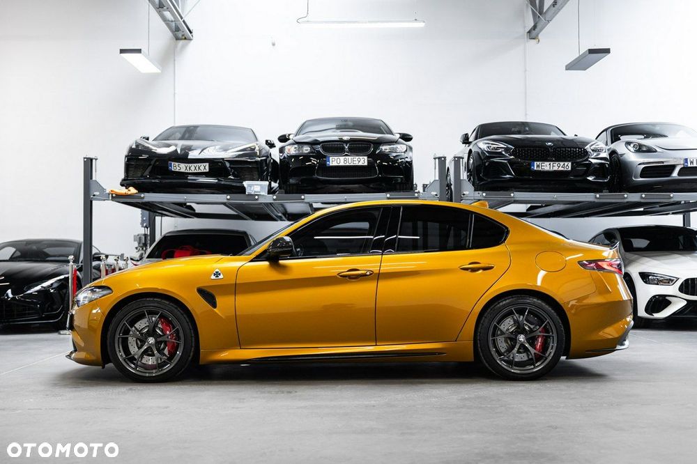 Alfa Romeo Giulia - 8