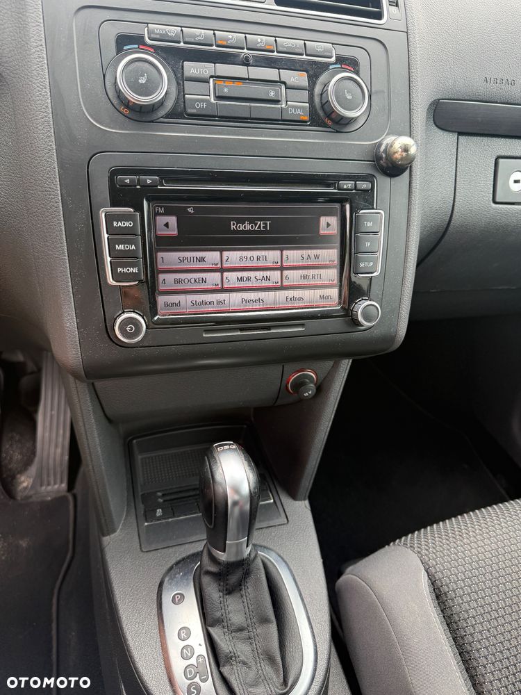 Volkswagen Touran 2.0 TDI DPF Comfortline DSG - 10
