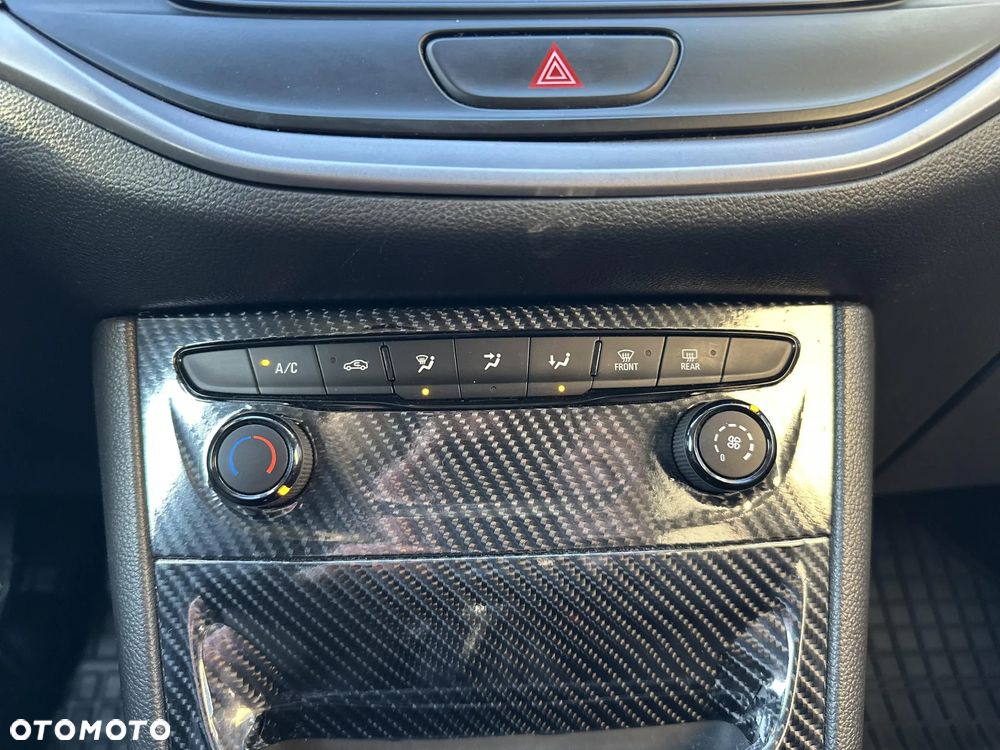 Opel Astra 1.6 CDTI Enjoy - 23