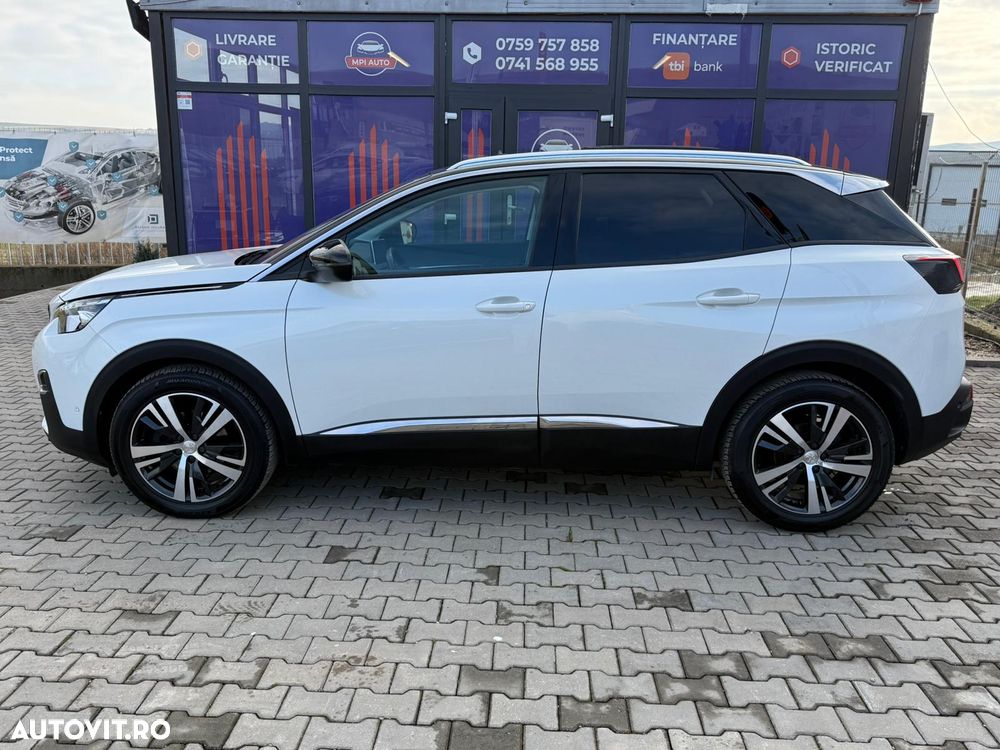 Peugeot 3008 PureTech 130 Stop & Start GPF Allure Pack - 4