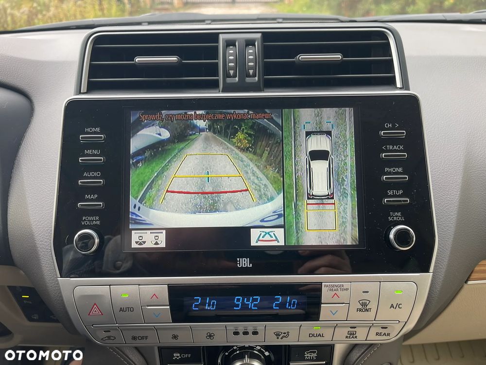 Toyota Land Cruiser - 9