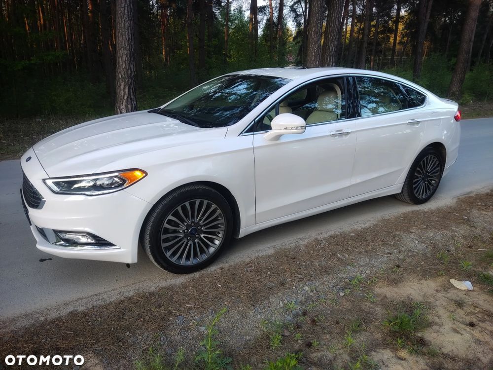 Ford Fusion 2.0 EcoBoost Titanium - 12