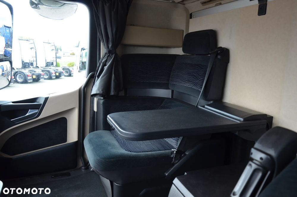 Mercedes-Benz ACTROS 1848 / GIGASPACE / SALONKA / KLIMA P. /  FULL OPCJA / 1710 - 14