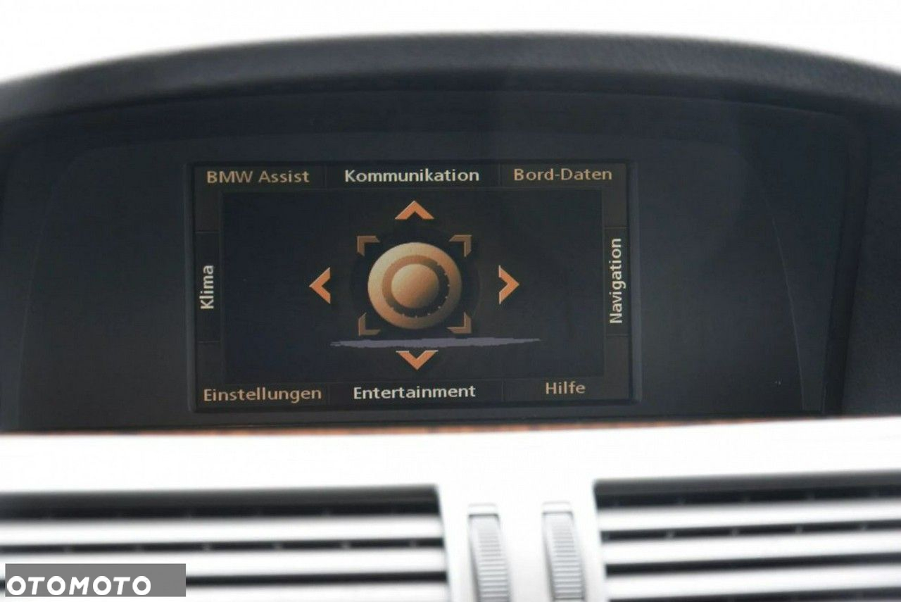 BMW Seria 7 - 26