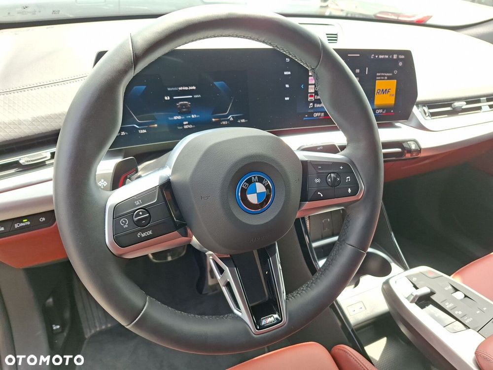 BMW iX2 eDrive20 66.5kWh M Sport - 15