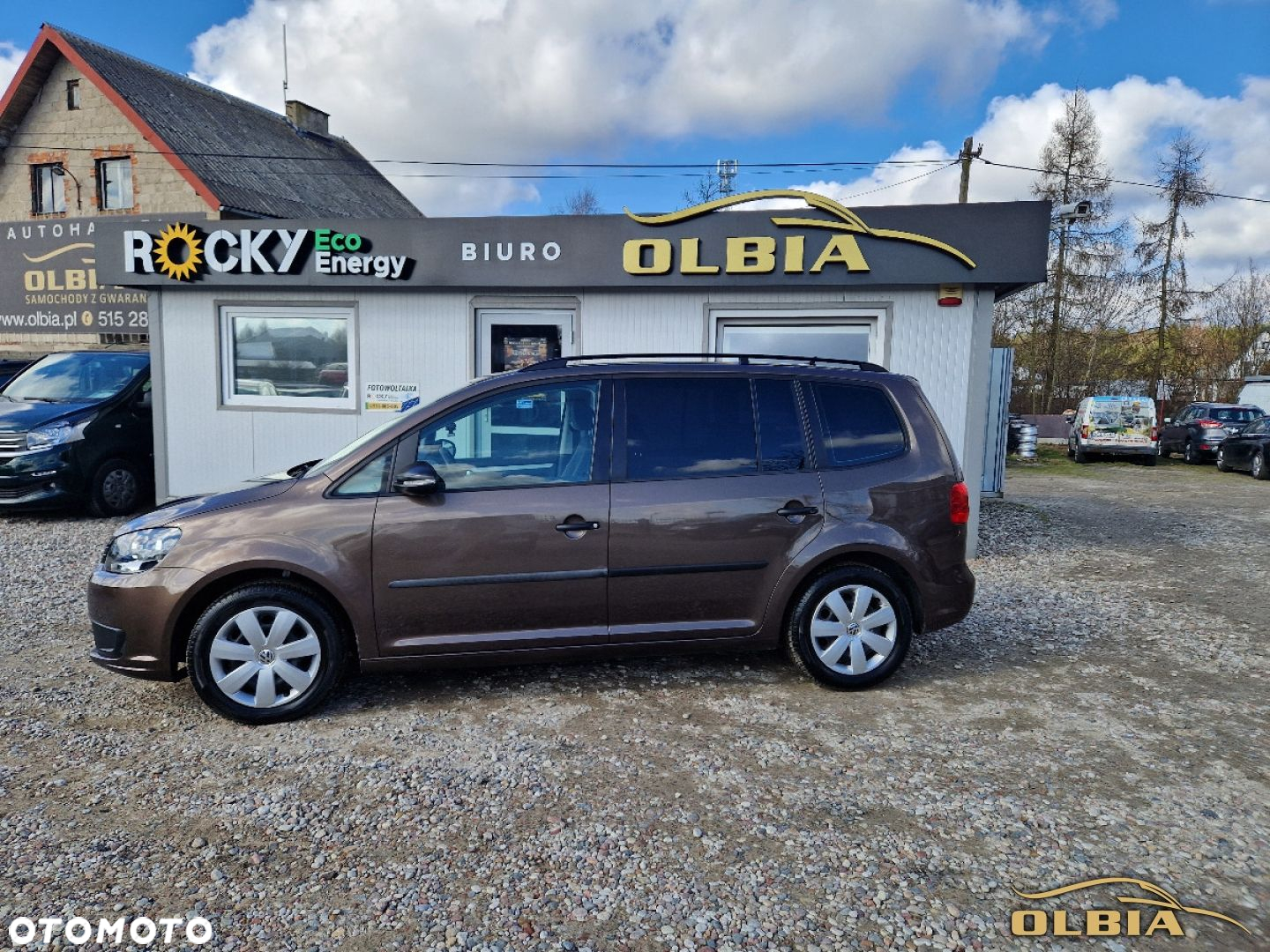 Volkswagen Touran - 11