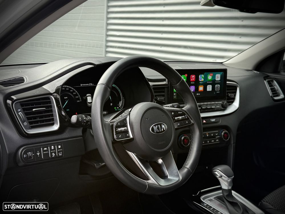 Kia XCeed 1.6 GDi PHEV First Edition+SRF - 28