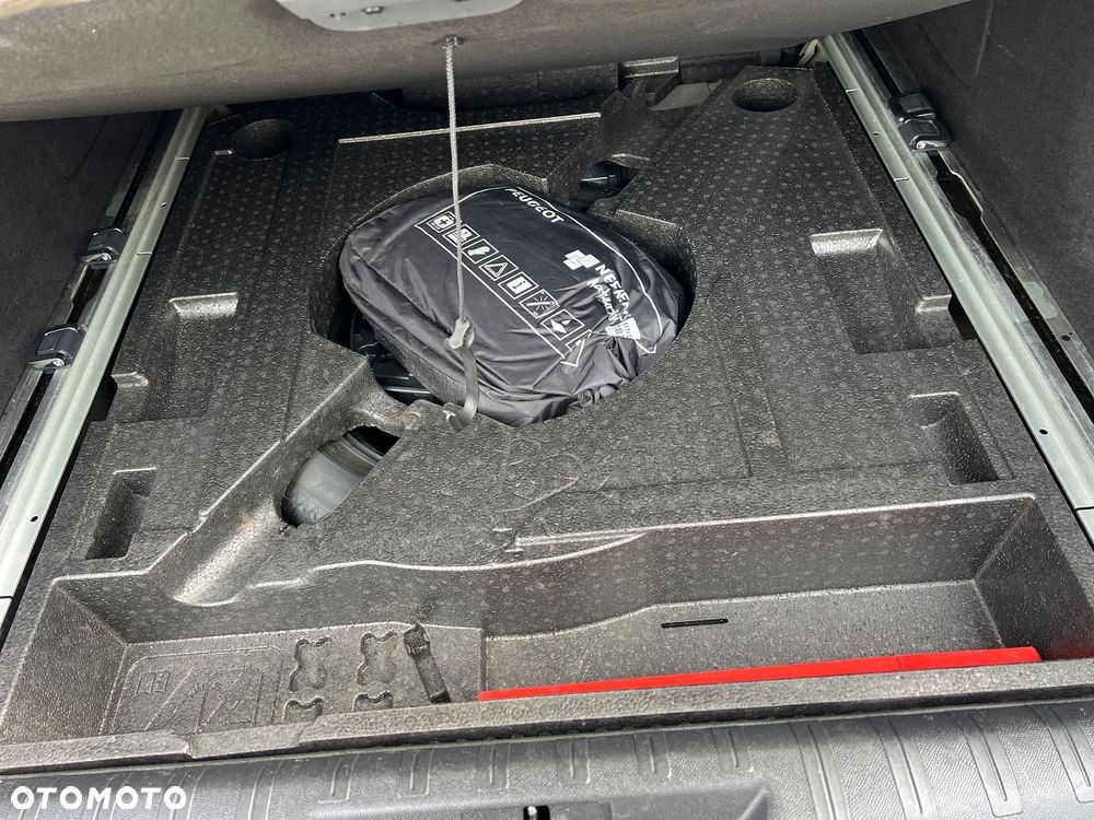 Peugeot 308 - 17