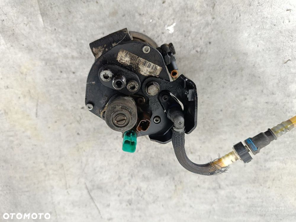 POMPA WTRYSKOWA RENAULT CLIO III 8200423059-A  8200057225 DELPHI - 3