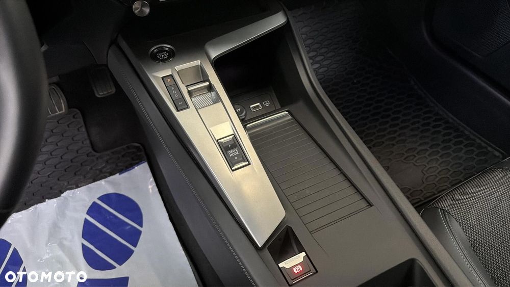 Peugeot 308 1.5 BlueHDi Allure Pack S&S EAT8 - 23