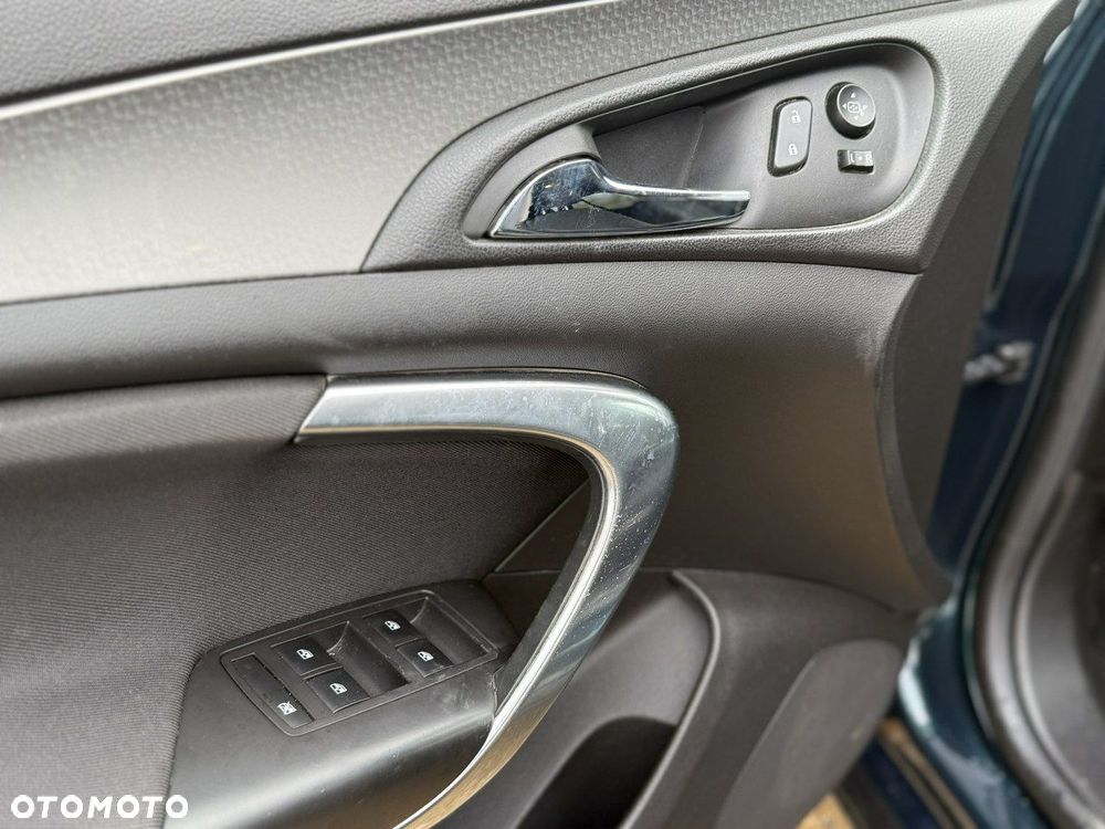 Opel Insignia - 13