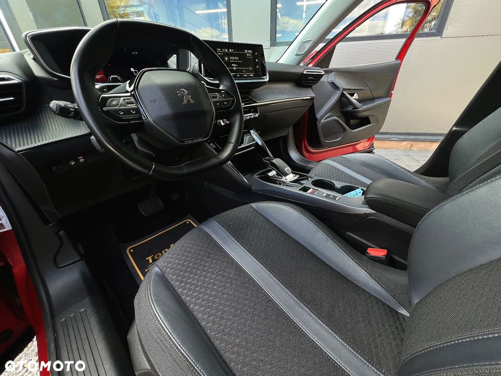 Peugeot 2008 1.5 BlueHDi Allure Pack S&S EAT8 - 20