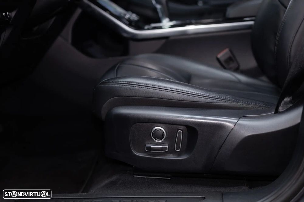 Land Rover Range Rover Evoque 1.5 P300e AWD Dynamic SE - 23