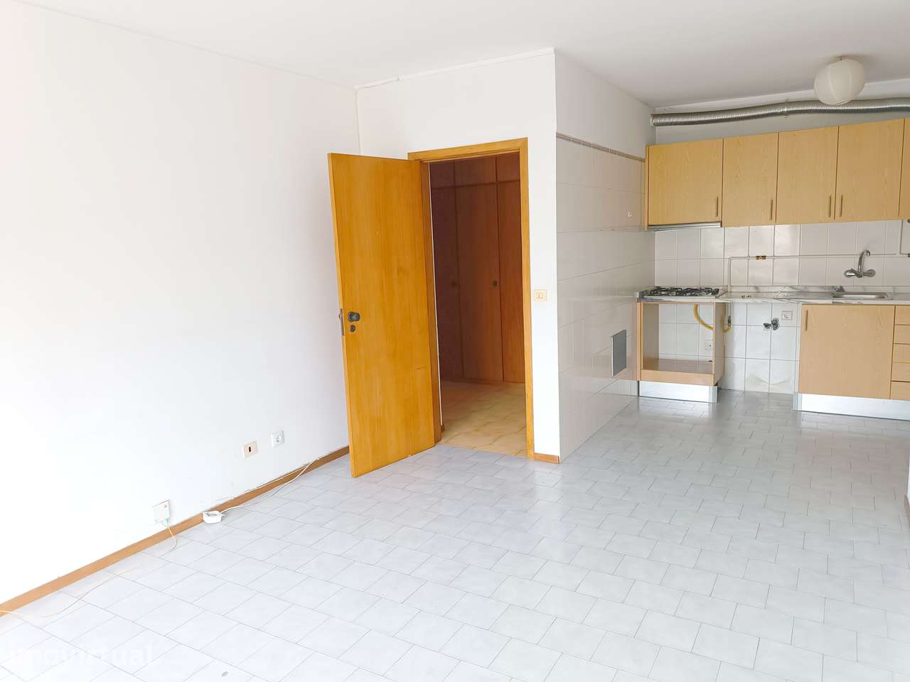 Apartamento T1 em Coimbra (Urbanização do Loreto) - Grande imagem: 4/12