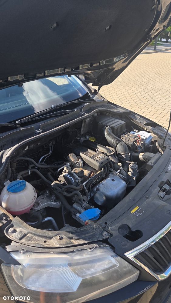 Skoda RAPID 1.2 TSI Active - 12