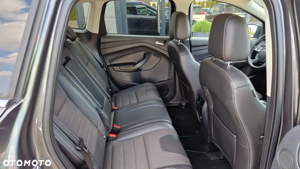 Ford Kuga 2.0 TDCi 4x4 Titanium - 19