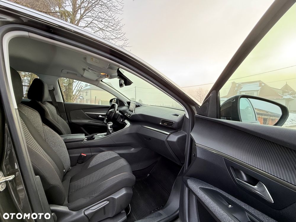 Peugeot 3008 1.2 PureTech Active S&S - 25