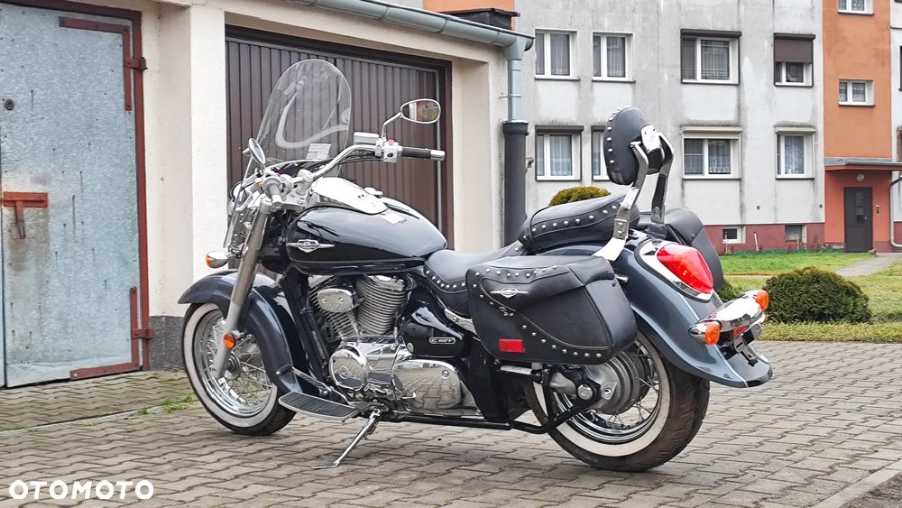 Suzuki Boulevard - 2