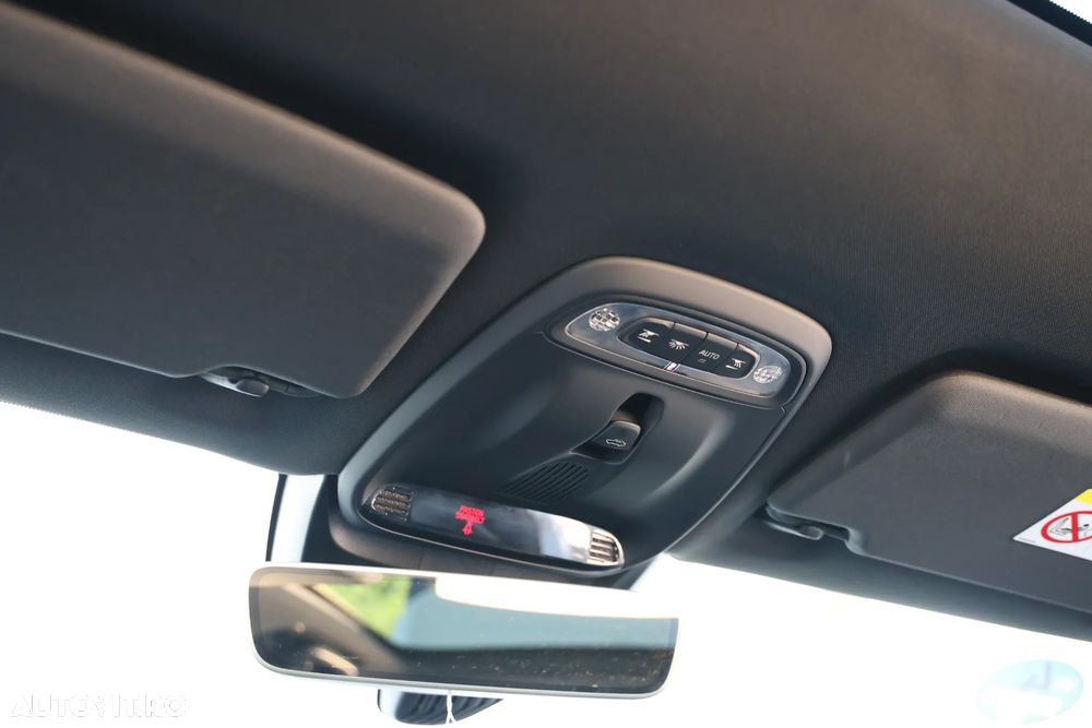 Volvo V40 D3 Aut. Kinetic - 26