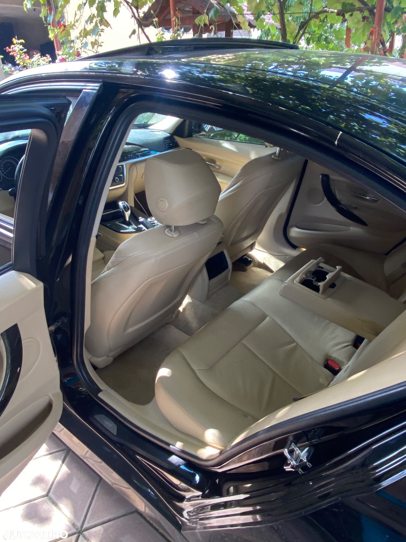 BMW Seria 3 - 38