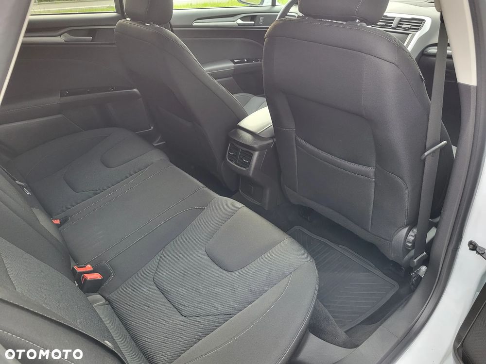 Ford Mondeo 2.0 TDCi STart-Stopp PowerShift-Aut Titanium - 10