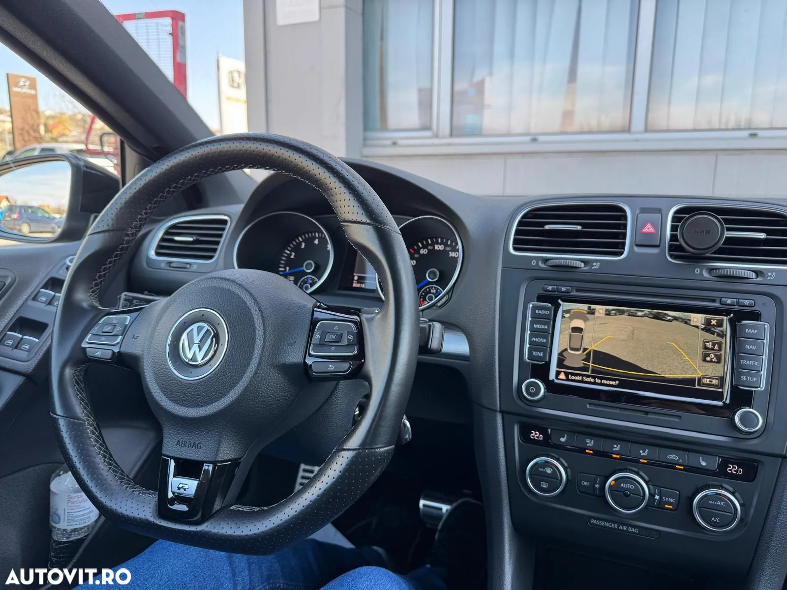 Volkswagen Golf - 5