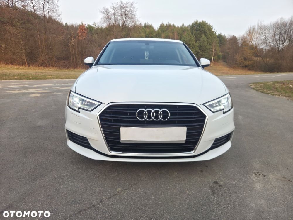 Audi A3 Sportback 1.4 TFSI g-tron sport - 1