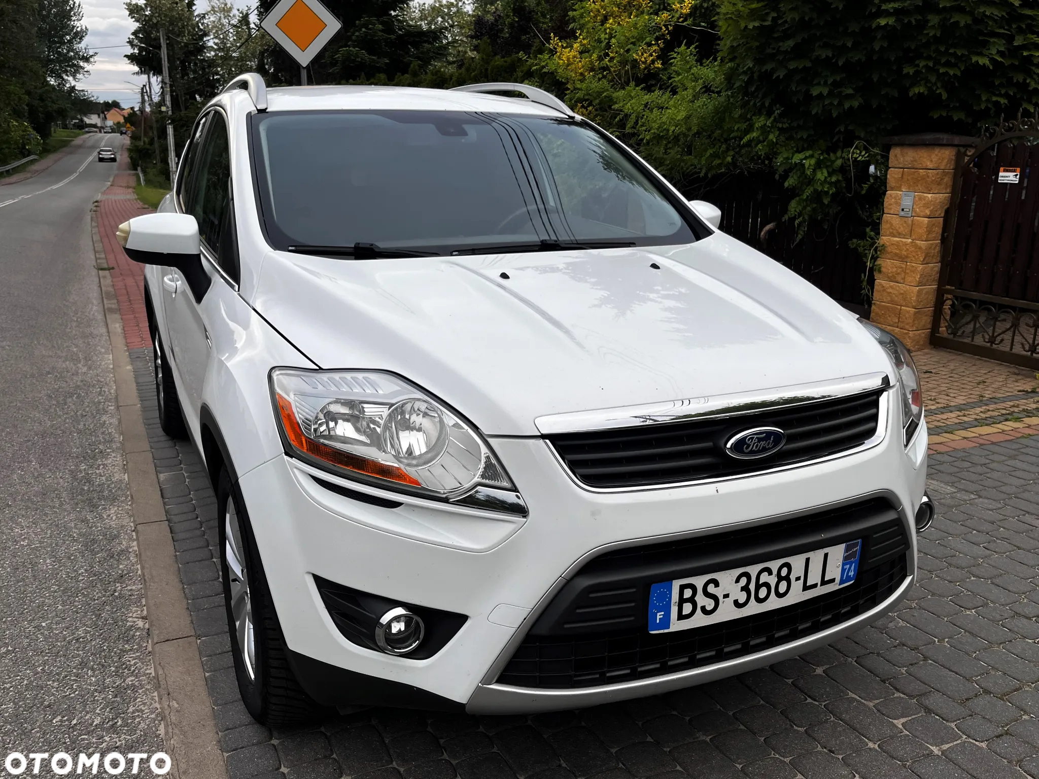 Ford Kuga 2.0 TDCi 4WD Titanium - 22