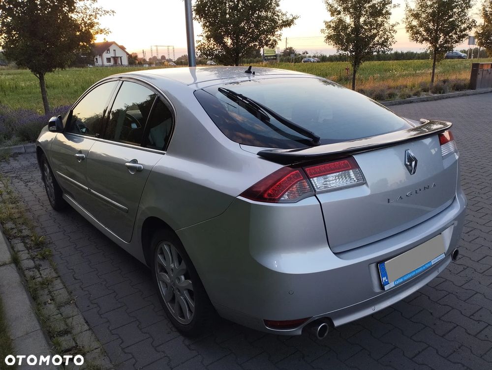 Renault Laguna dCi 180 FAP GT - 4