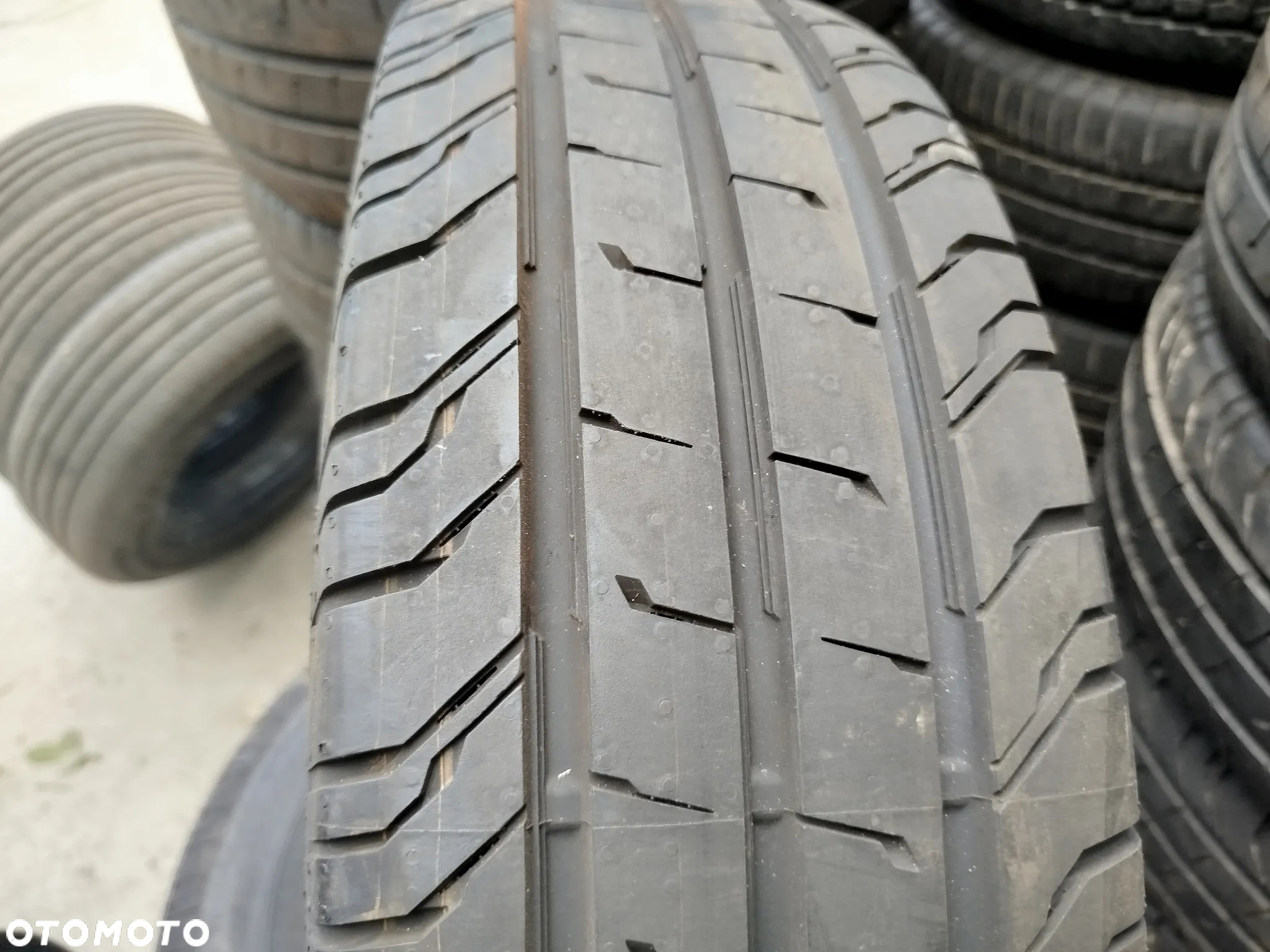 205/75R16C 113R Continental ContiVanContact Nowe z demontowane z nowego MAN - 7