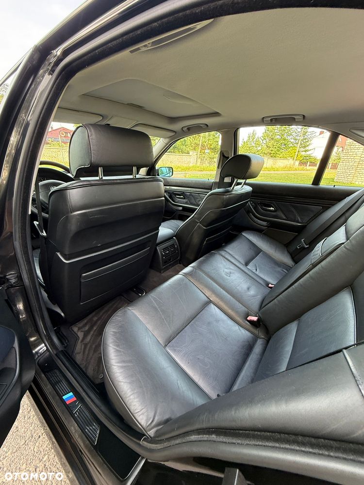 BMW Seria 5 - 17