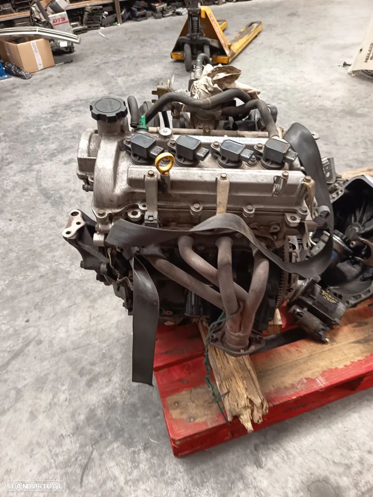 Motor Toyota Yaris 1.0 gasolina Ref: 1SZ - 4