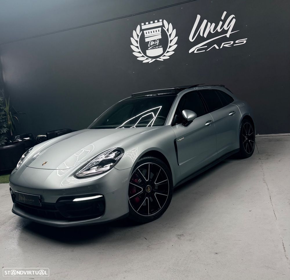Porsche Panamera Sport Turismo 4S E-Hybrid - 35
