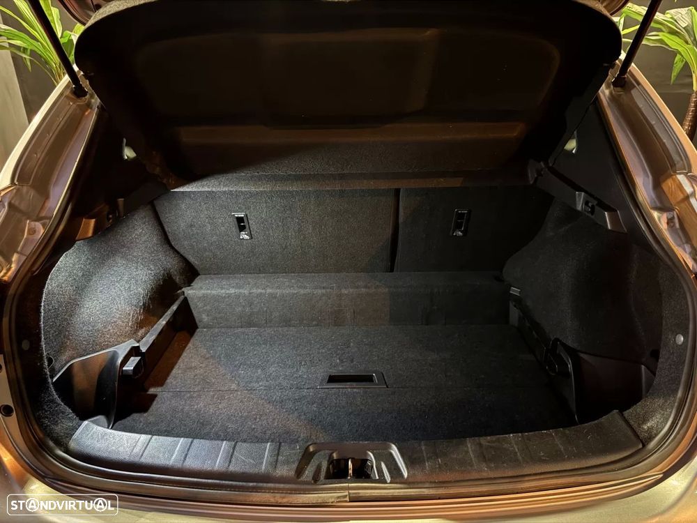 Nissan Qashqai 1.2 DIG-T TEKNA+ - 31