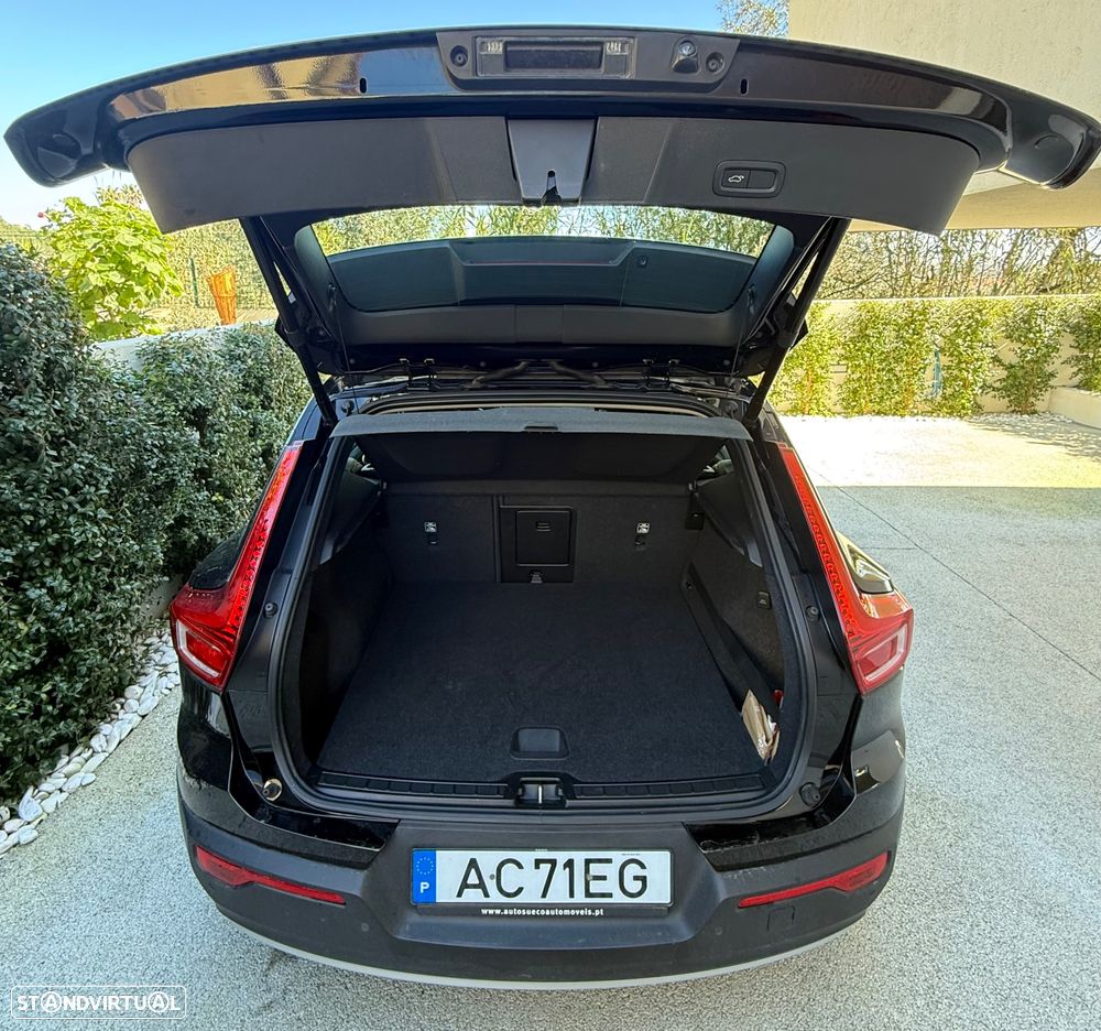 Volvo XC 40 1.5 T5 PHEV Momentum Plus - 11