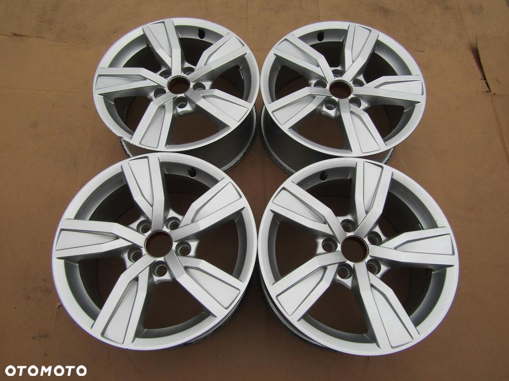 4x Felgi 16 Audi A4 B6 B7 B8 B9 VW Tiguan II Golf Skoda Kodiaq Karoq Seat Leon 7 j 5x112 ET35 - 4