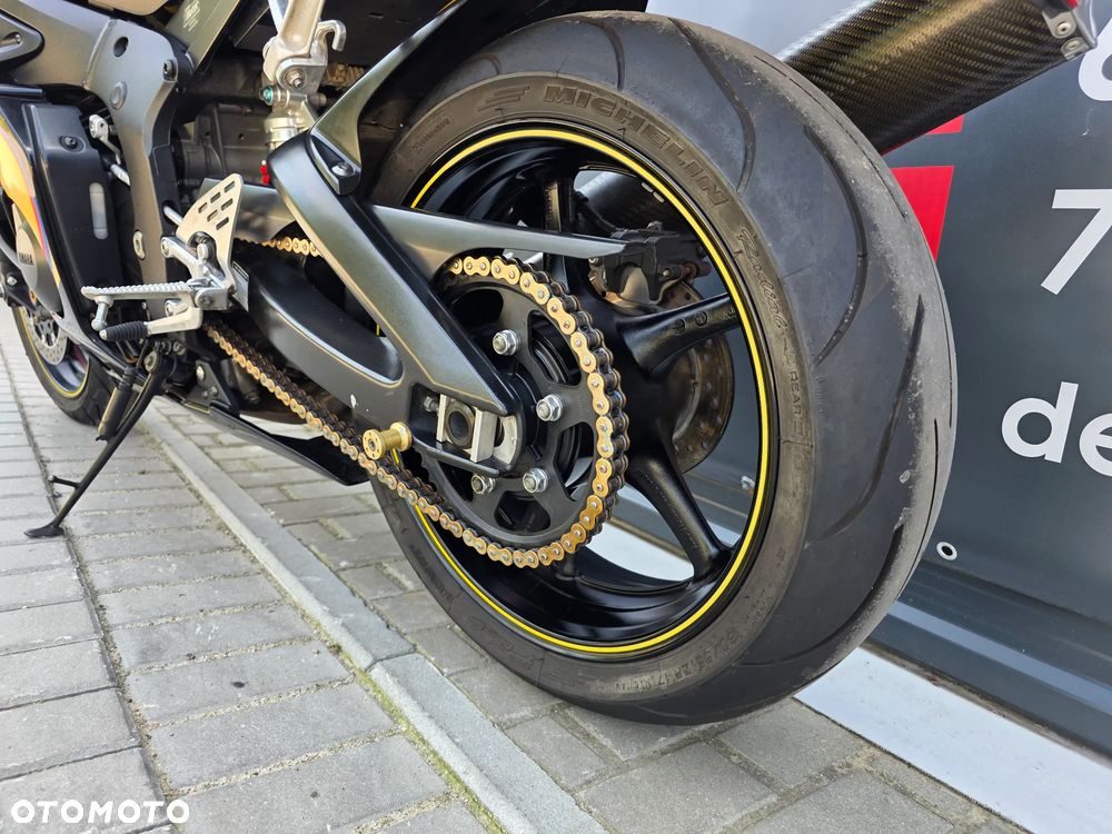 Yamaha R6 - 7