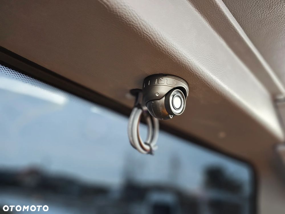 Mercedes-Benz Sprinter 519 CDI - 11