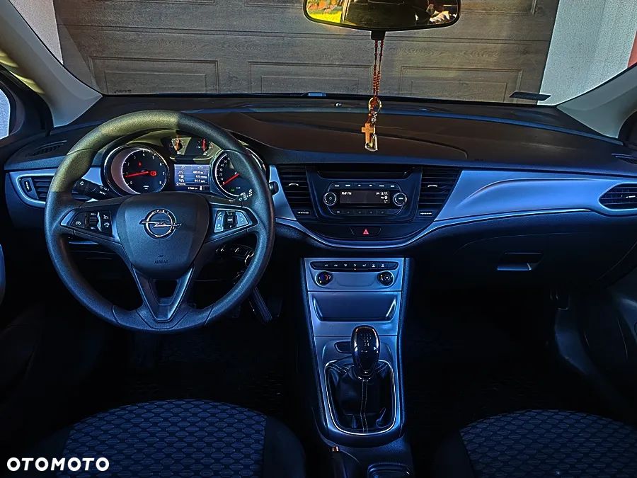 Opel Astra - 18