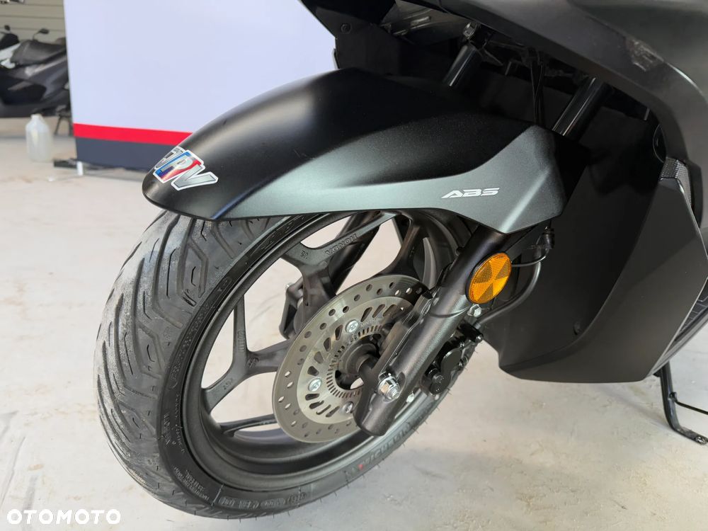 Honda PCX - 15