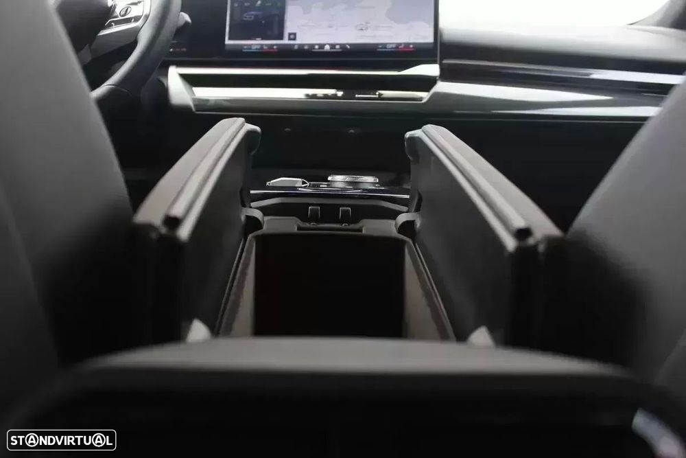 BMW 520 d xDrive Pack Desportivo M - 44