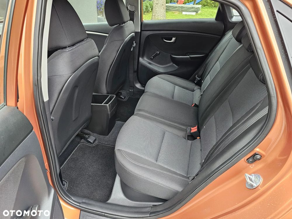 Hyundai i30 - 13