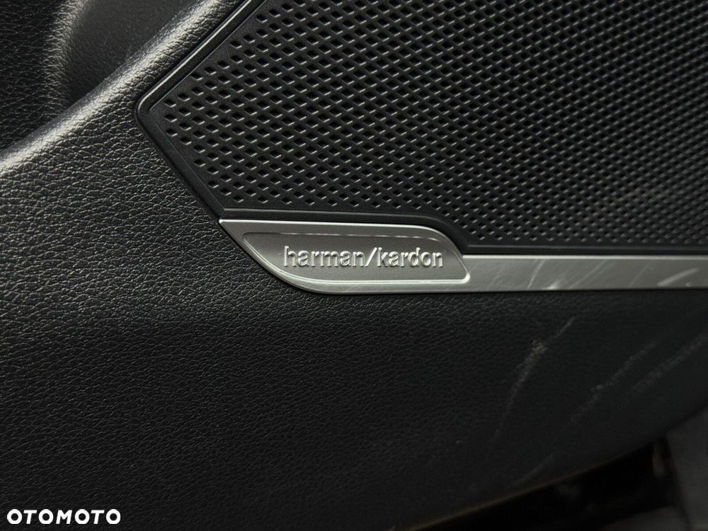 Kia Sportage 1.6 T-GDI HEV Business Line 4WD - 38