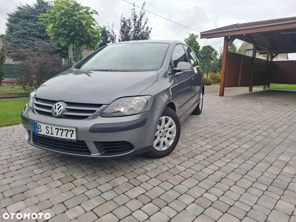 Volkswagen Golf Plus - 13