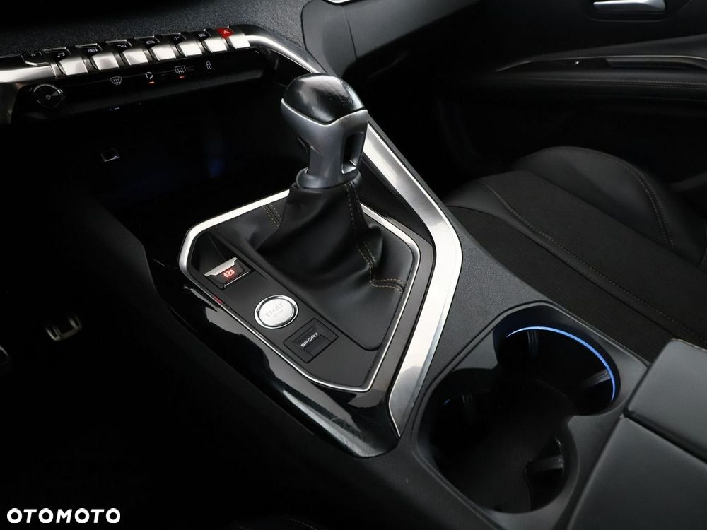 Peugeot 3008 1.2 PureTech GT S&S - 31