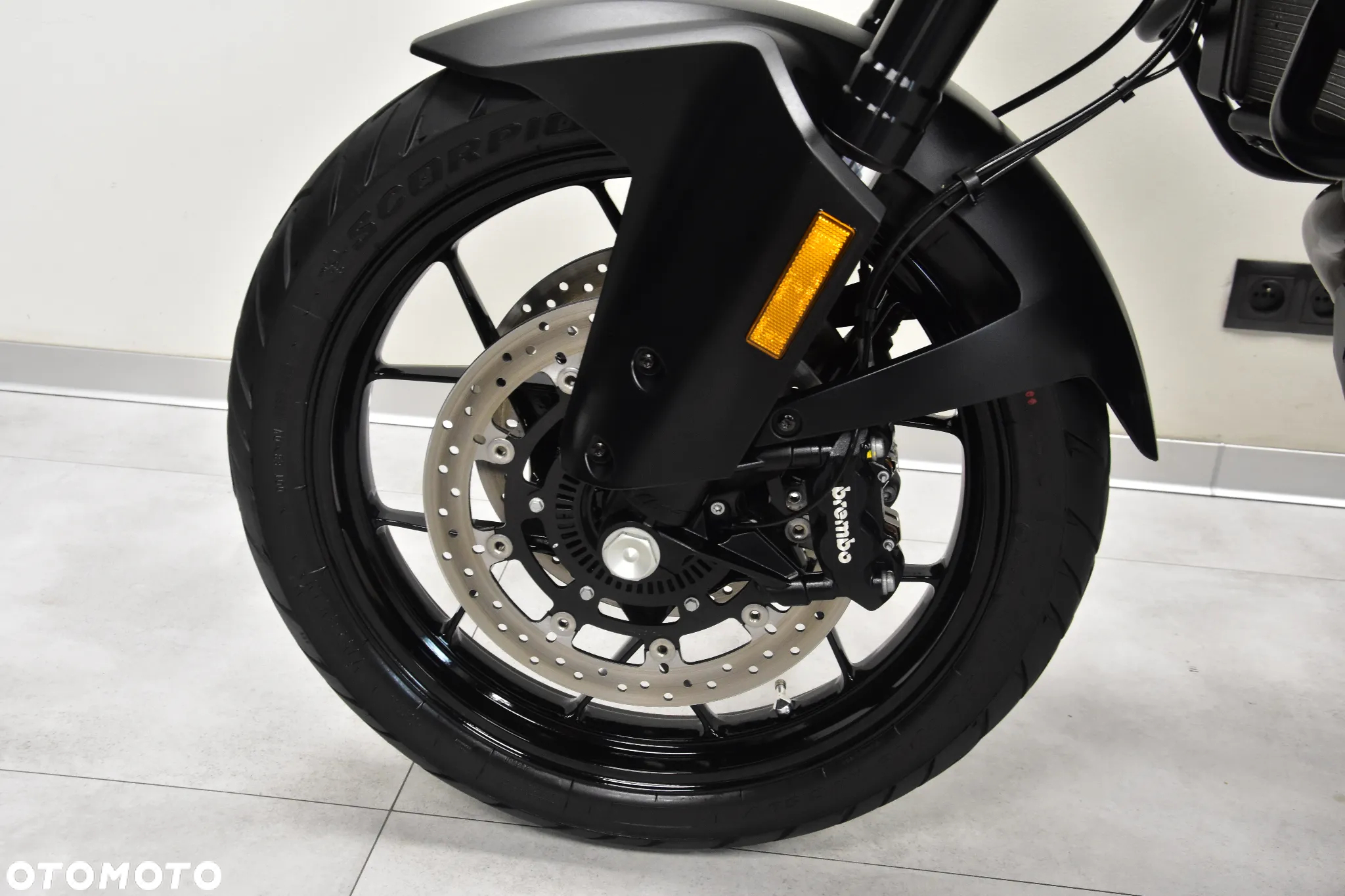 KTM Adventure - 31