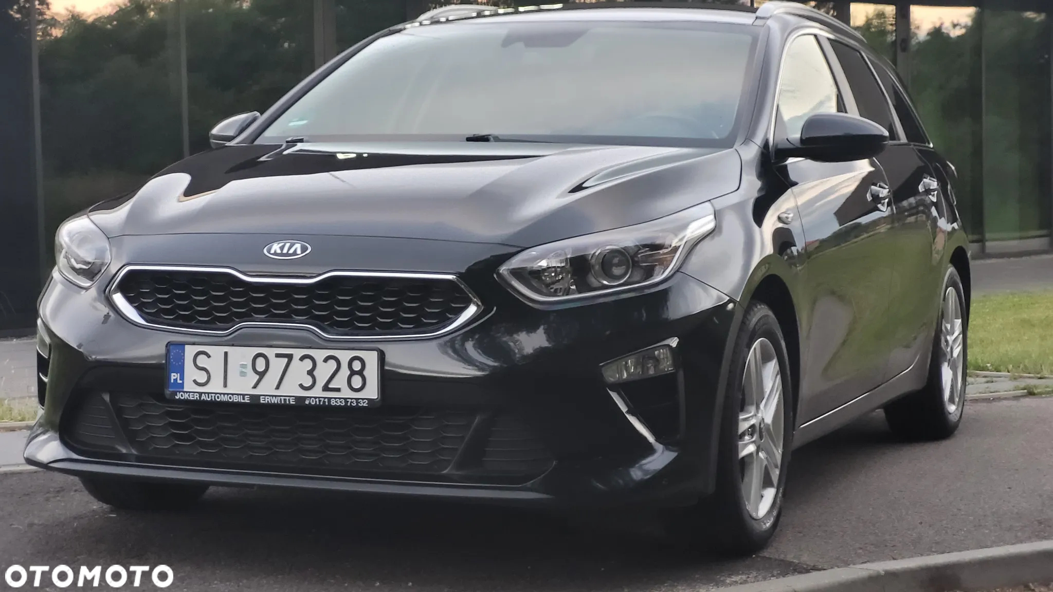 Kia Ceed - 16